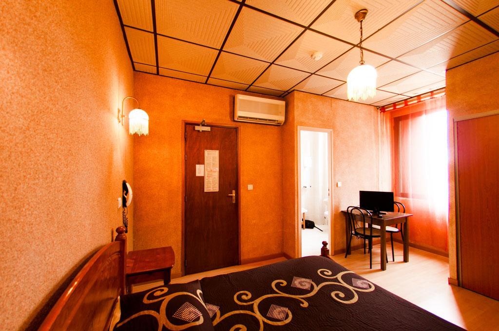 Hotel & Restaurant Le Beau Sejour Porto  ภายนอก รูปภาพ